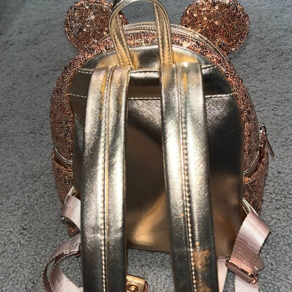DISNEY PARKS LOUNGEFLY ROSE GOLD SEQUIN MINNIE MOUSE BACKPACK BAG - NWOT - Picture 15 of 15